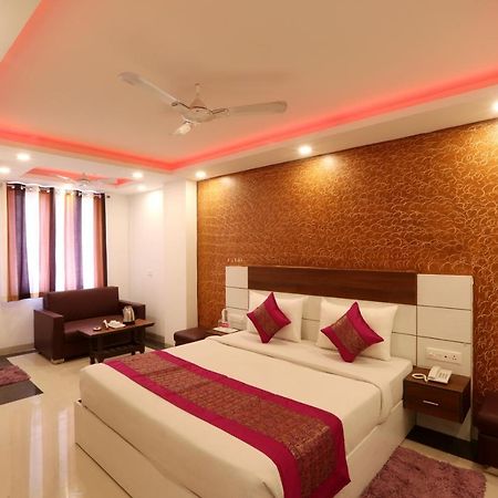 Hotel Ark Suites At Airport Neu-Delhi Exterior foto