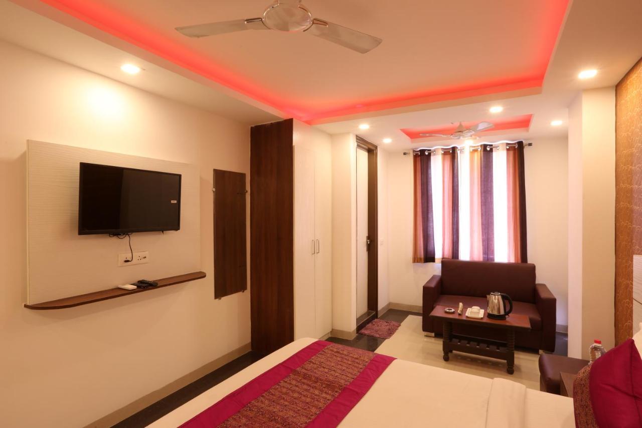 Hotel Ark Suites At Airport Neu-Delhi Exterior foto