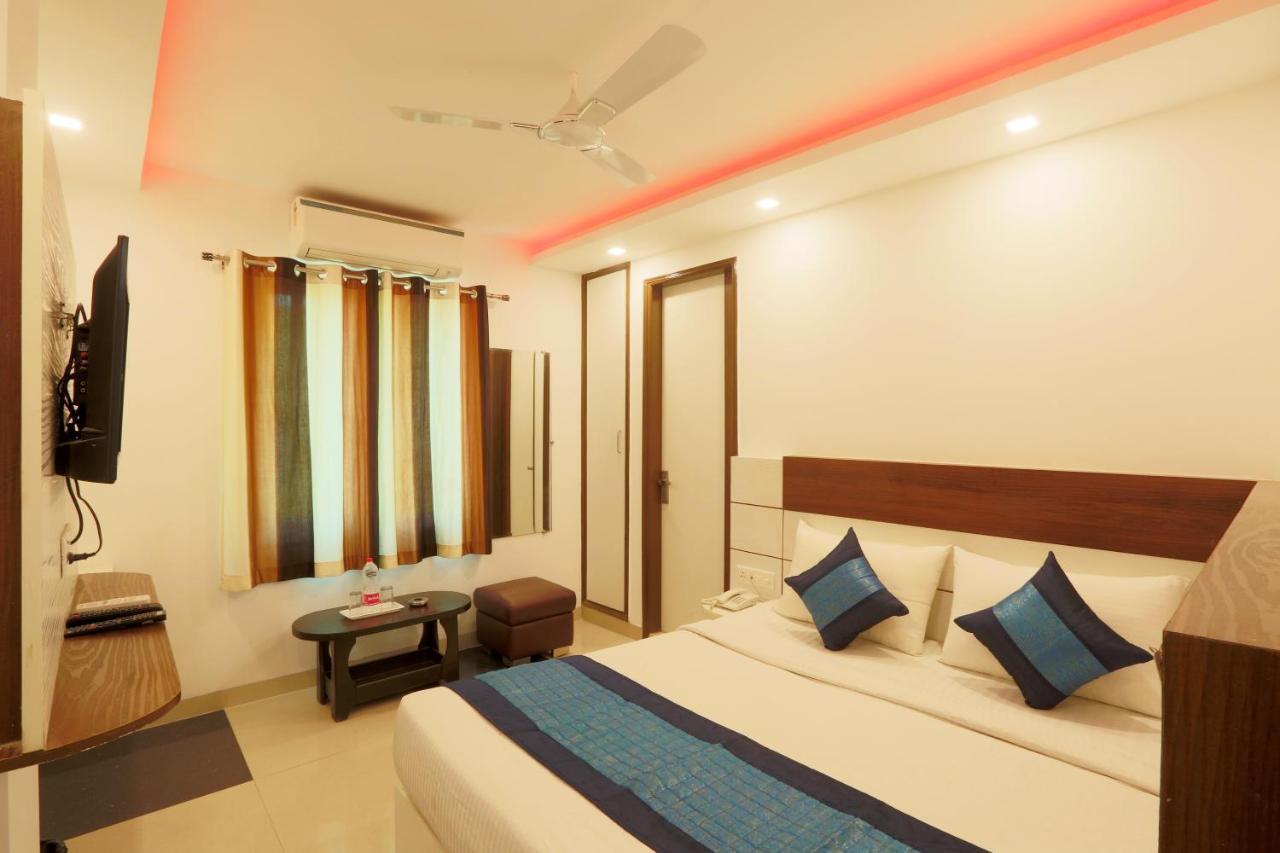 Hotel Ark Suites At Airport Neu-Delhi Exterior foto